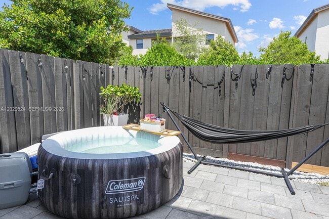 Building Photo - Northwest 104th Court, Doral, FL 33178 - 3 BR 2.5 BA townhouse