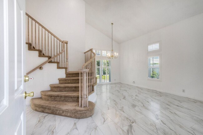 Foto del edificio - 4Bed/3bath in Rancho Del Oro~ Caspian