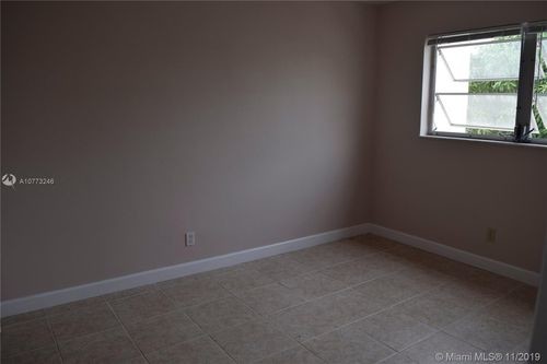 Foto del edificio - 1735 Dewey St