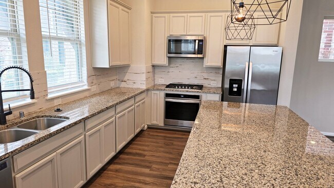Foto del edificio - 9523 Caddo Ridge Ln