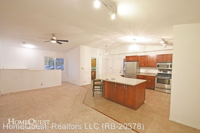 Building Photo - 1259 Nanawale Way