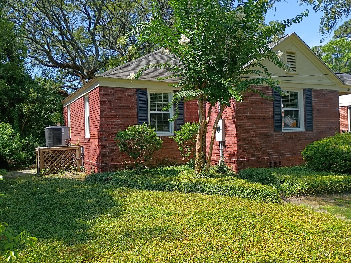 Foto principal - 37 Yeadon Ave