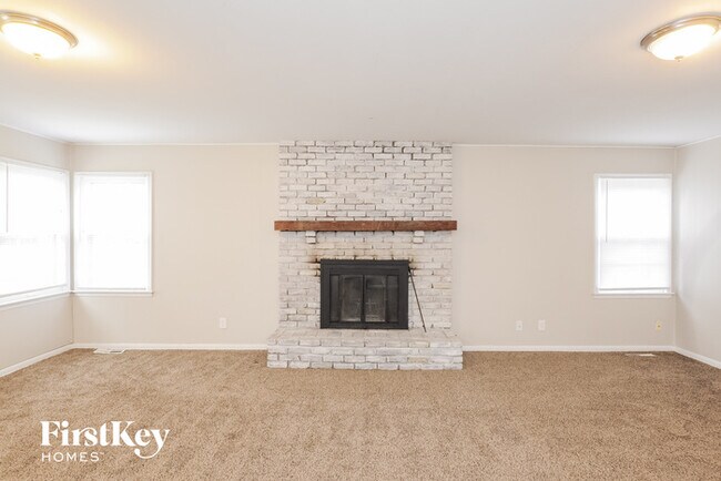 Building Photo - 9716 Brooklane