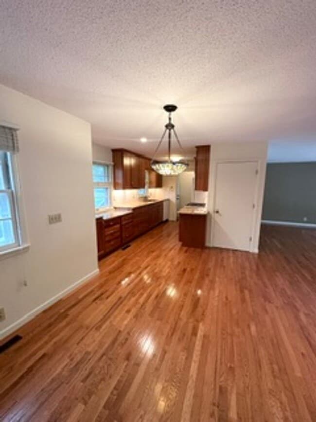 Building Photo - 3 Bed/2 Bath Single Family Home in Baxter