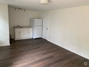 Building Photo - 13223 Black Walnut Ct
