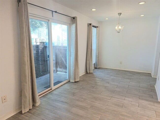 Foto del edificio - 2800 Jeanetta St