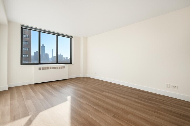 Foto del edificio - 1735 York Ave