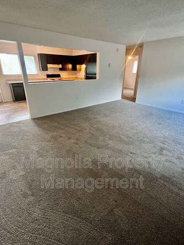 Foto del edificio - 1045 Magnolia St