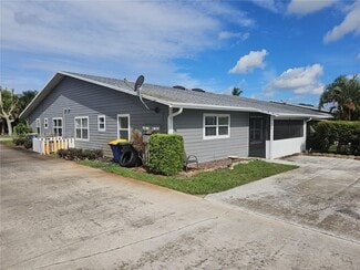 Building Photo - 9079 SE Hobe Ridge Ave
