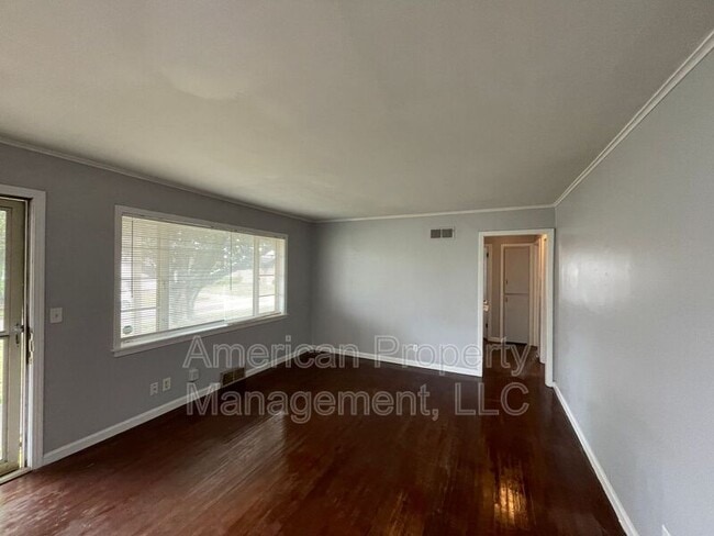 Foto del edificio - 6128-P6128 E 17th St