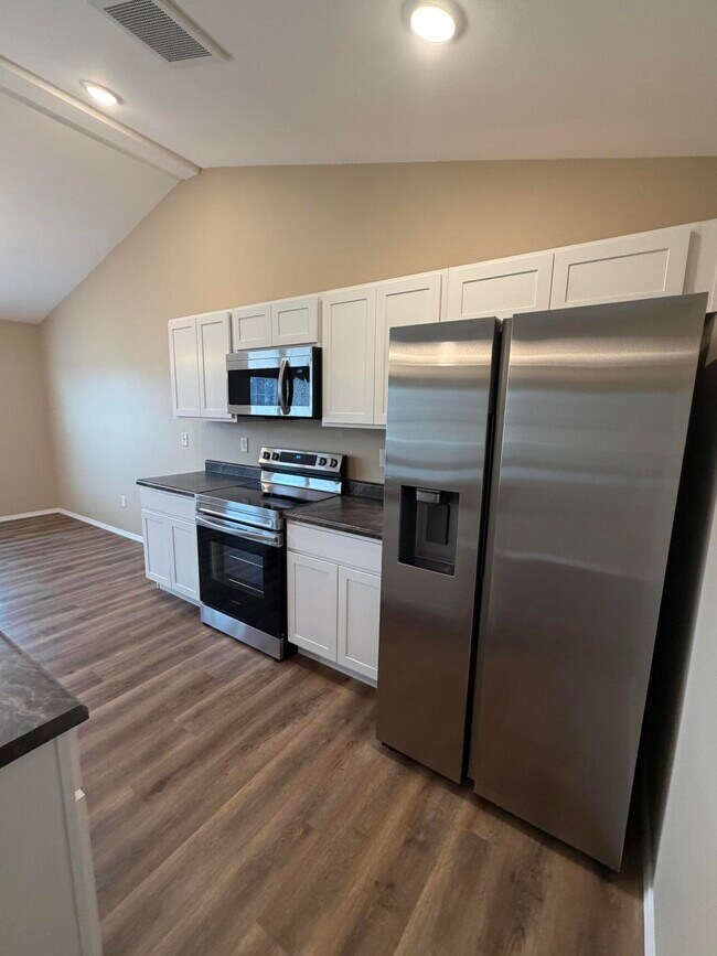 Foto del edificio - 174 Ruby Ln