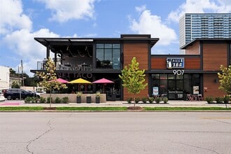 Building Photo - 2905 W Dallas St