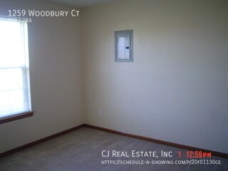 Foto del edificio - 1259 NW Woodbury Ct