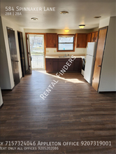Building Photo - 584 Spinnaker Ln