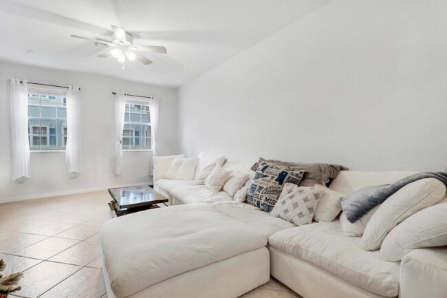 Foto del edificio - 107 Pond Apple Ln