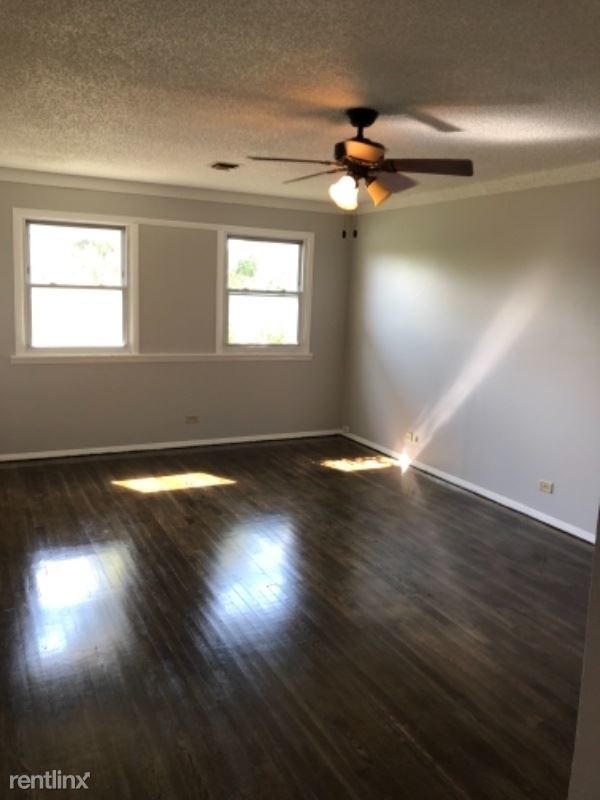 Foto del edificio - 409 Hickory St