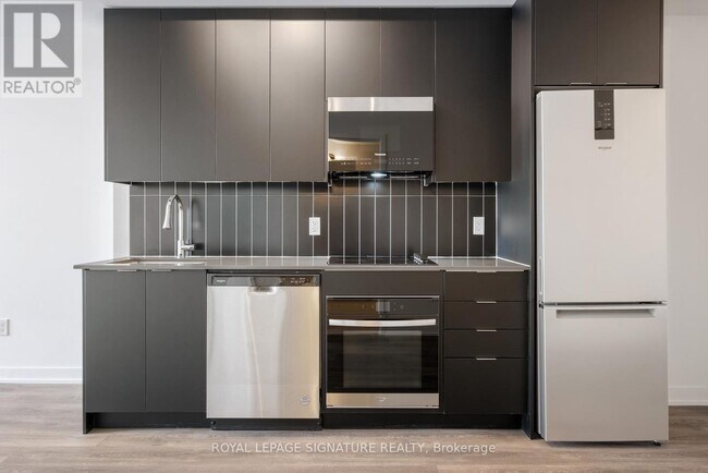 Photo du bâtiment - 498 Caldari Rd