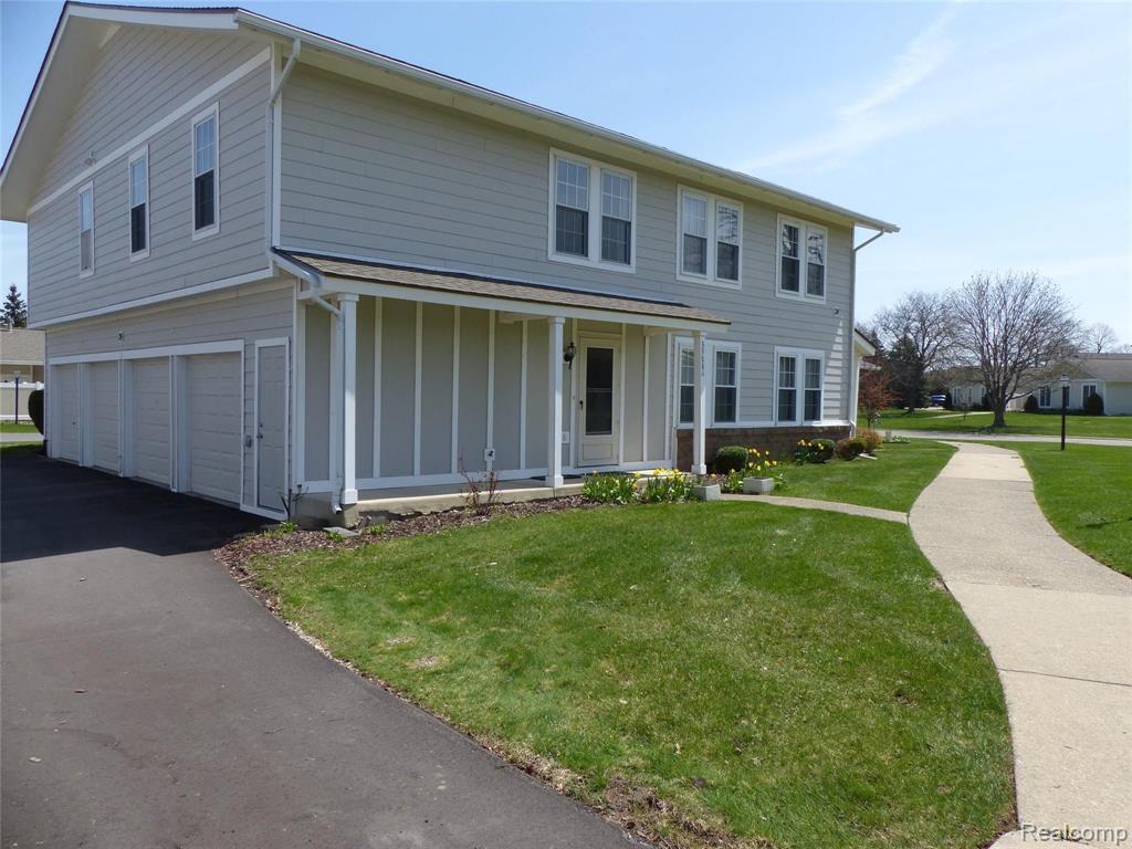 39886 Village Wood Cir, Novi, MI 48375 Condo for Rent in Novi, MI