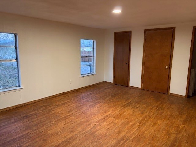 Foto del edificio - 1343 Hilliard St