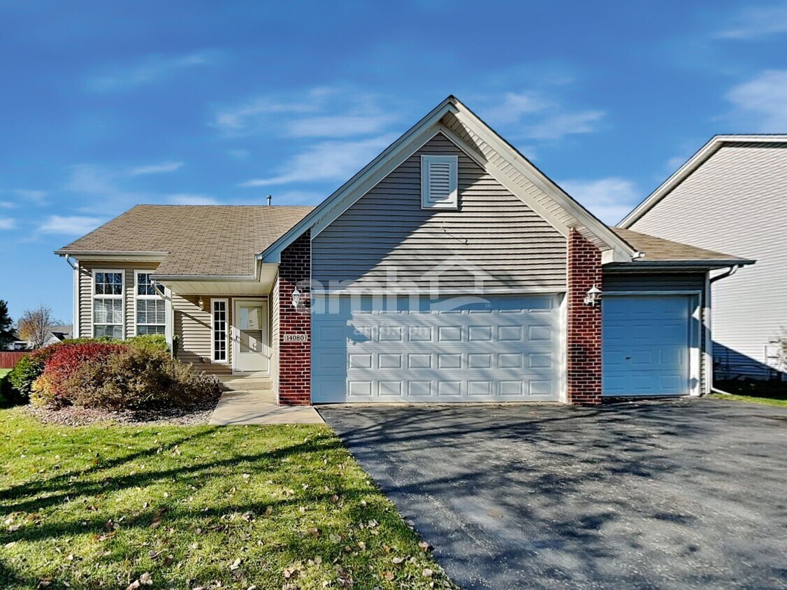 Primary Photo - 14080 Commercial Parkway