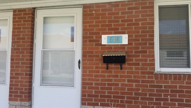 Foto del edificio - 518 N West St