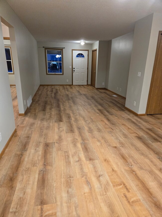 Building Photo - 14827 Timber Ln