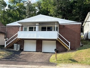 Building Photo - 428 Parker St