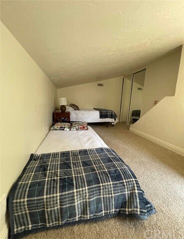 Foto del edificio - 23073 Pine Ln