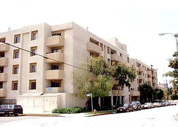 Primary Photo - 6550 Yucca St