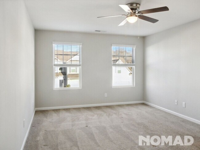 Building Photo - 8620 River Ridge Dr