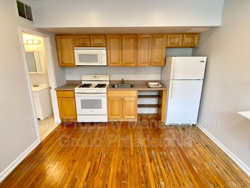 341 W Girard Ave Unit 2nd Floor, Philadelphia, PA 19123 Condo for