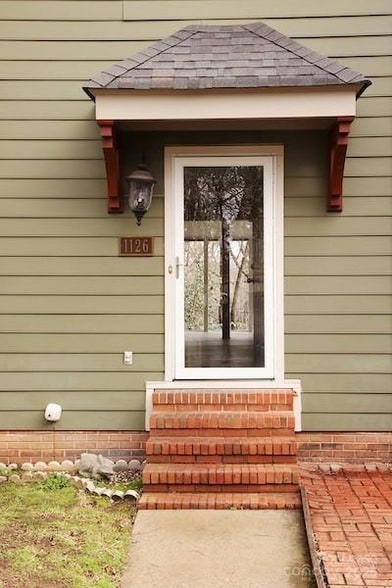 Foto del edificio - 1126 Hanford Pl NW