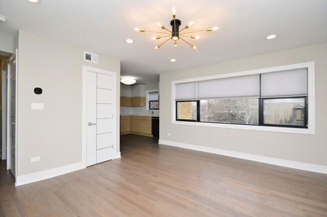 Foto del edificio - Recently Updated, Designer 1 Bedroom in An...