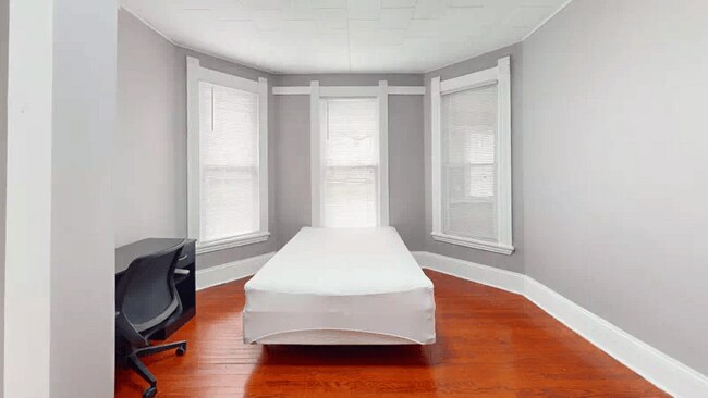 Foto del edificio - 308 S Beech St
