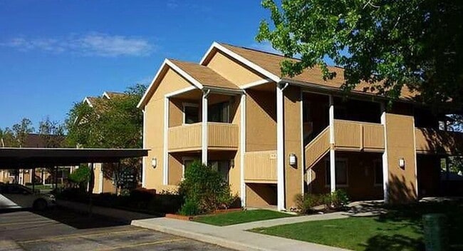 Building Photo - 7170 Shadow Ridge Dr