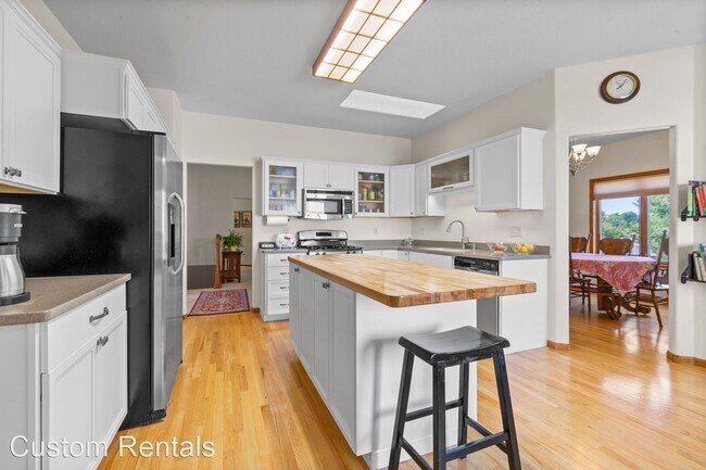 Foto del edificio - 5 br, 3 bath House - 931 Tamarack Trail