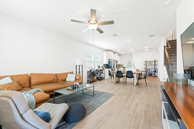 Foto del edificio - 4607 Sweet Annie Path