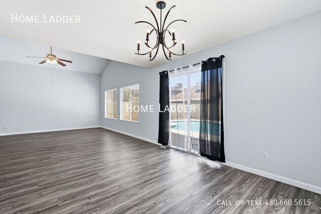 Foto del edificio - 7610 W Ironwood Dr