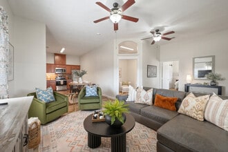 Building Photo - 6166 Imperial Loop Dr