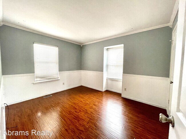 Building Photo - 3 br, 2.5 bath House - 4630 Greenlaw Drive