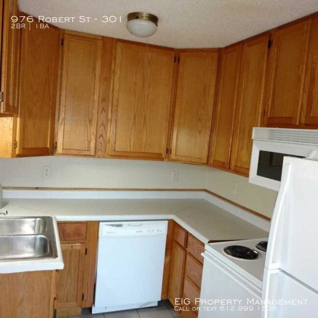 Building Photo - 2 bedroom in West St. Paul MN 55118
