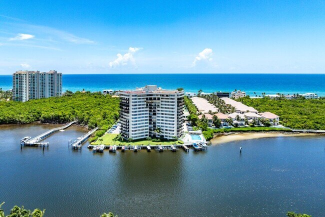 Foto del edificio - 3912 S Ocean Blvd