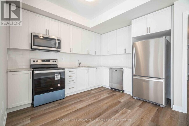 Building Photo - 1585 Rose Way