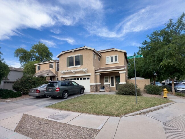 Foto del edificio - 3 bedroom 2 ba home in Gilbert!