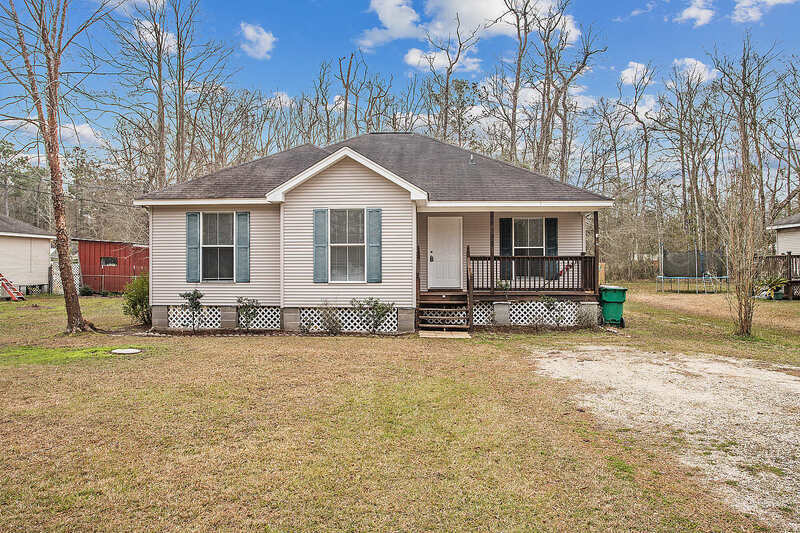 Foto principal - 14394 Lake Catherine Dr