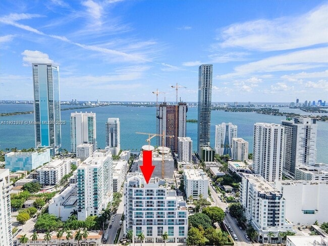 Foto del edificio - 350 NE 24th St