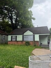 Building Photo - 3205 Coleman Ave