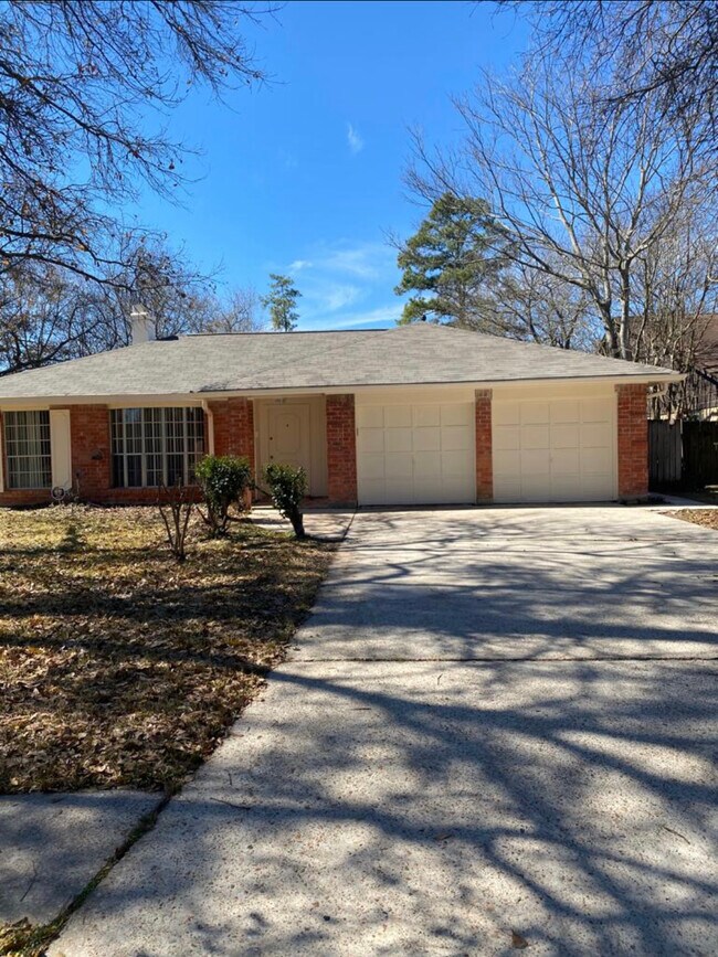 Foto del edificio - 17323 Camberwell Green Ln