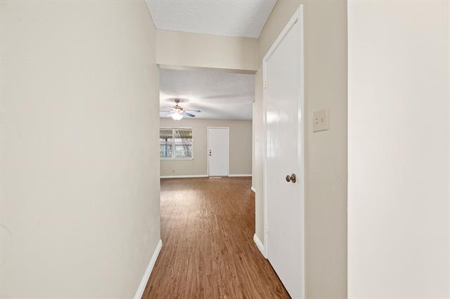 Foto del edificio - 6624 Vega Dr