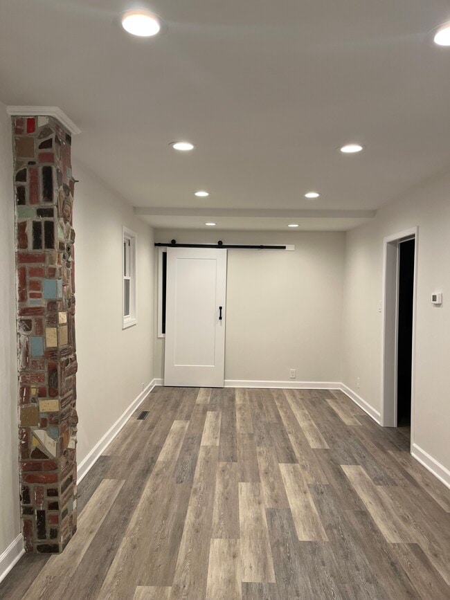 Living room - 4043 Polk St